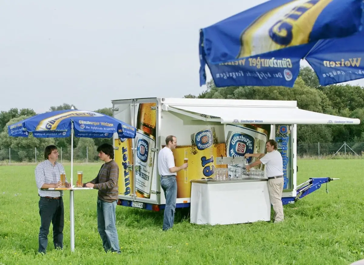 Markisenwagen der Radbrauerei
